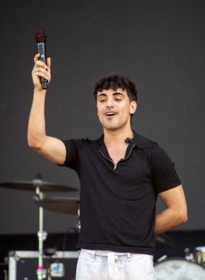 Pop-Künstler MYLE live beim Heideparkfestival im Heide Park Resort in Soltau.