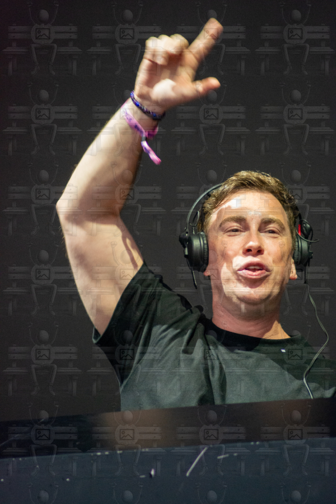 Hardwell beim Heideparkfestival
