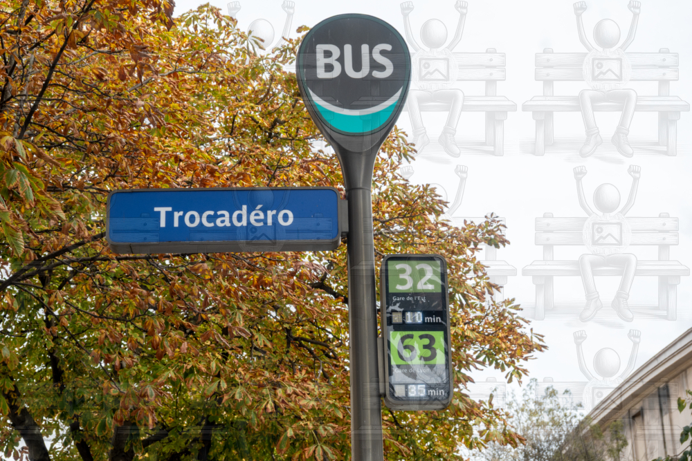 Bus-Trocadero