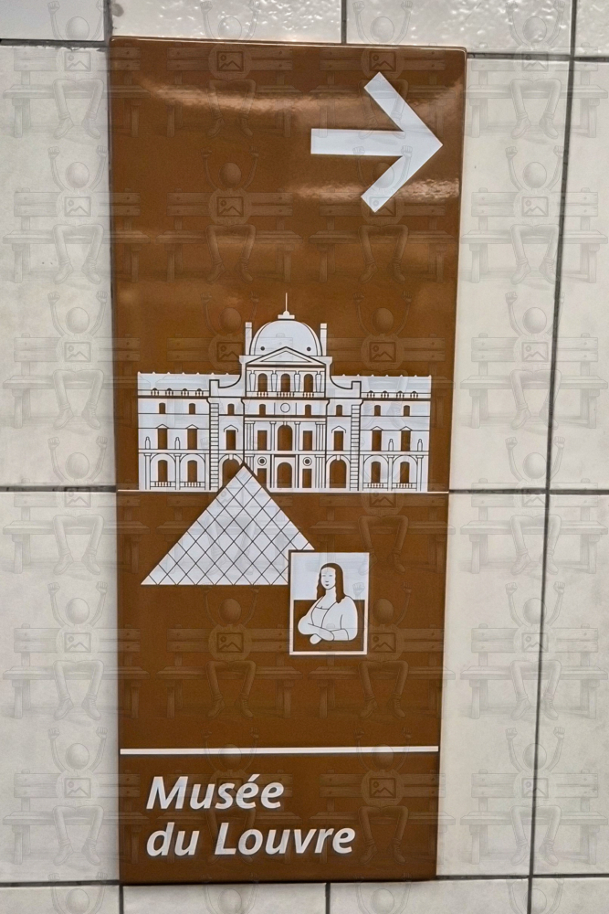Louvre-Schild