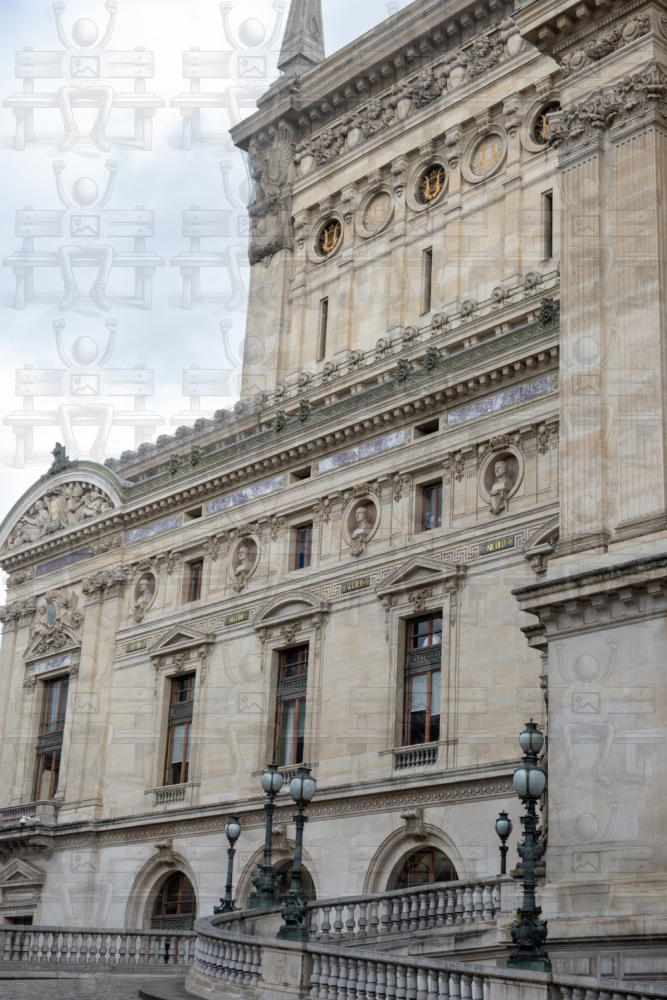 Oper-hinten